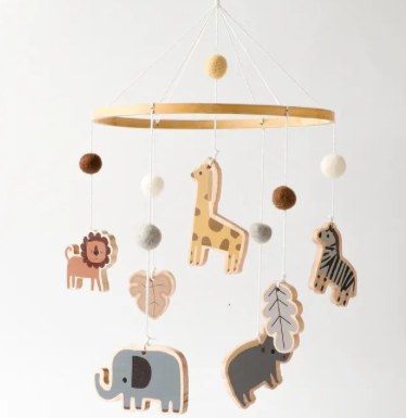 Mobile Safari Adventure – Decoration for baby rooms with handmade wooden animals