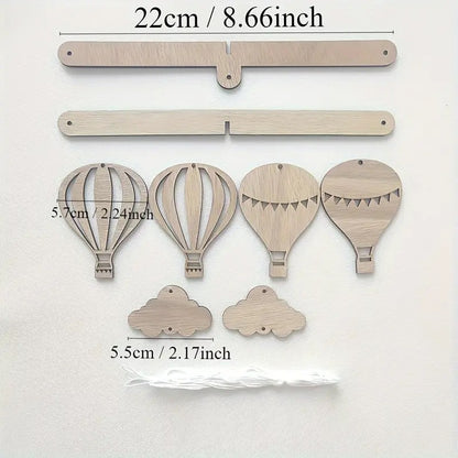 Holz Ballon Mobile – Schlichte Babyzimmer Dekoration mit Ballon aus Holz