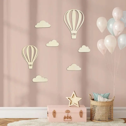 Holz Ballon Mobile – Schlichte Babyzimmer Dekoration mit Ballon aus Holz